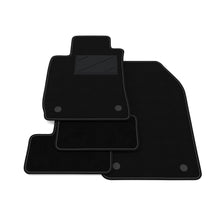 Carica l&#39;immagine nel visualizzatore di Gallery, Tappetini Alfa Romeo 159 2005-2011 - distanza punti di fissaggio (conducente) 34,5 cm