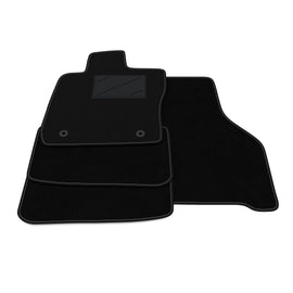 Tappetini Cupra Leon KL 2020-2025 - distanza punti di fissaggio 33,5 cm