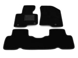 Tappetini Kia Carens 2013-2025 - Distanza punti di fissaggio (conducente) 33,6 cm